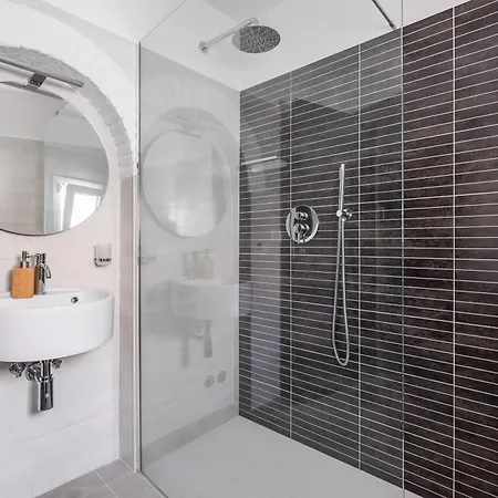 Bologna - Monolocale 20mq - 24h Apartment *