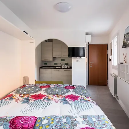 Appartement Monolocale 20mq - 24h Zola Predosa