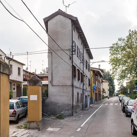 Bologna - Monolocale 20mq - 24h Διαμέρισμα *