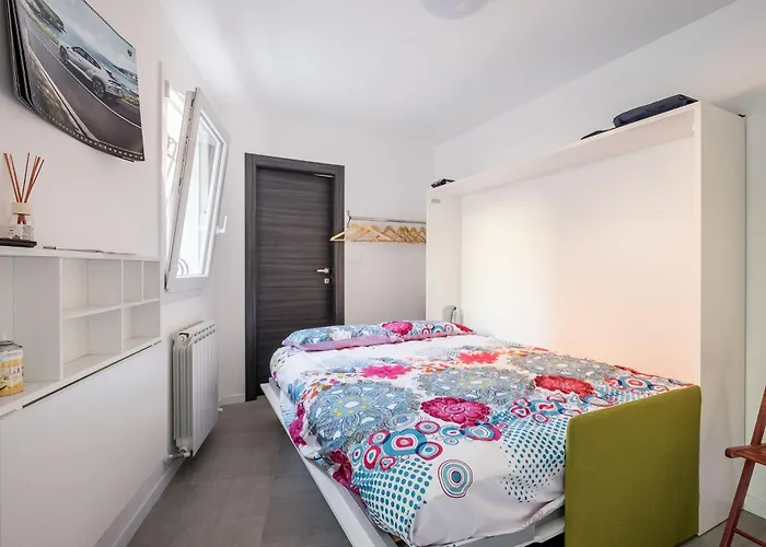 Monolocale 20mq - 24h Appartement *